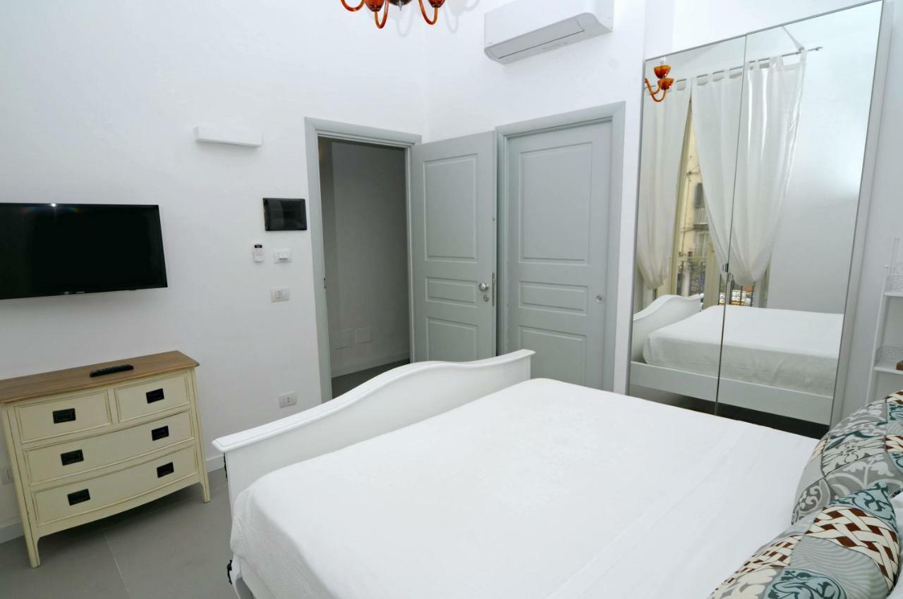 A Casa Di Anna Bed and Breakfast Napels Buitenkant foto